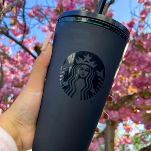 RARE Starbucks Holiday Tumbler Black Matte With EMERALD RIM Grande Logo 16oz